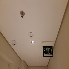 Placas de sinalização de saída